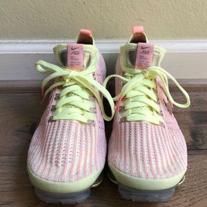 Nike Women's Air VaporMax Flyknit 3 Shoes